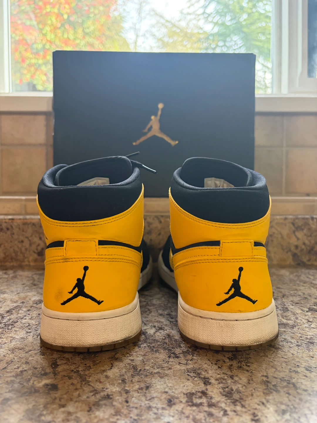 Air Jordan 1 Mid Yellow Black Sneakers - photo 2