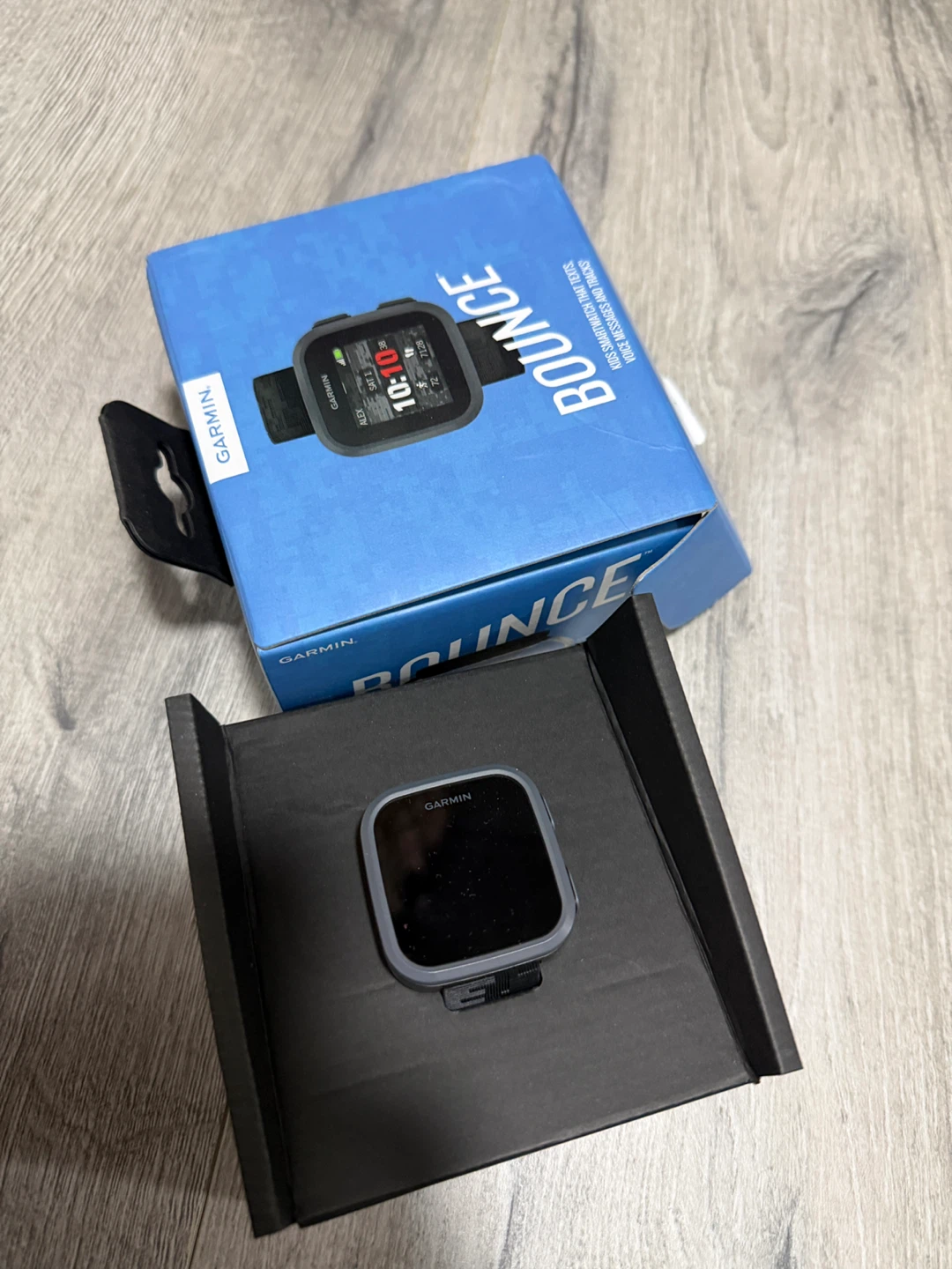 Garmin Bounce Kids Smartwatch - photo 2