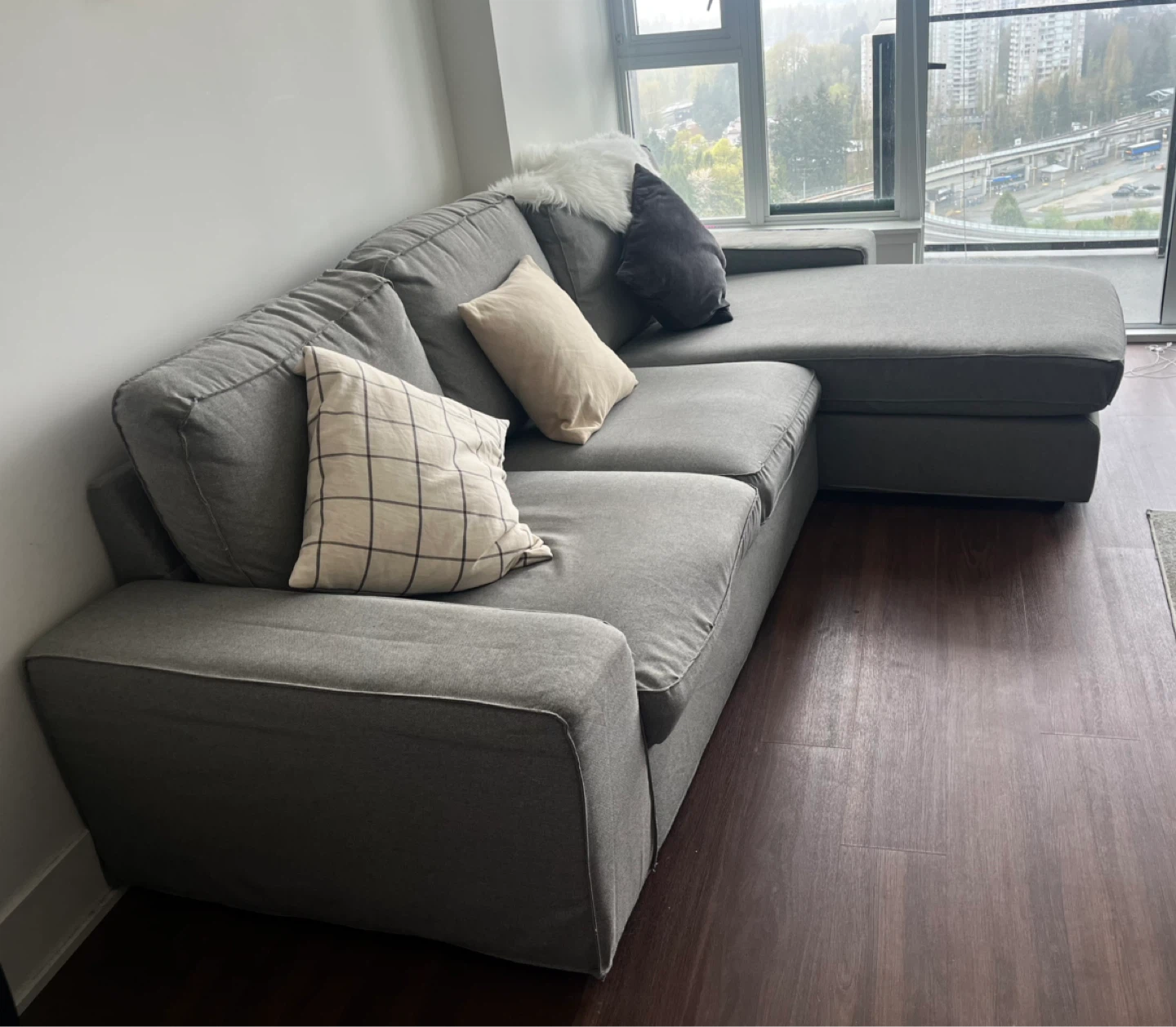 Grey Sofa with chaise lounge - photo 2