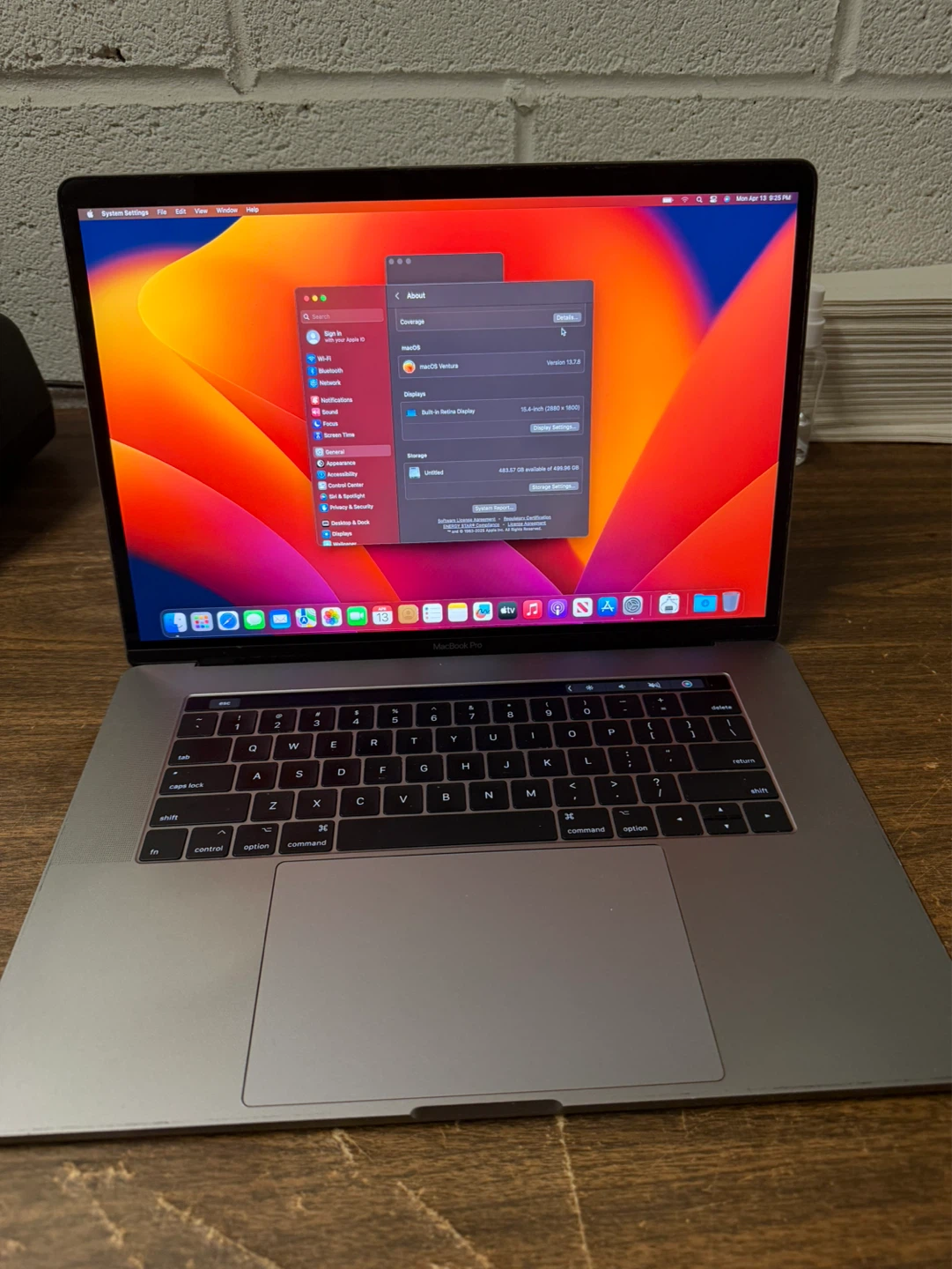 MacBook Pro 15in - photo 2