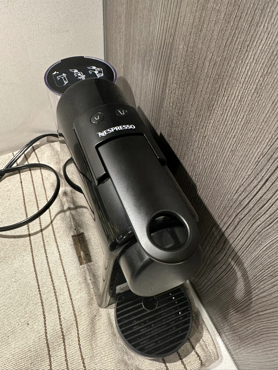 Nespresso Essenza Mini Coffee Machine - photo 2