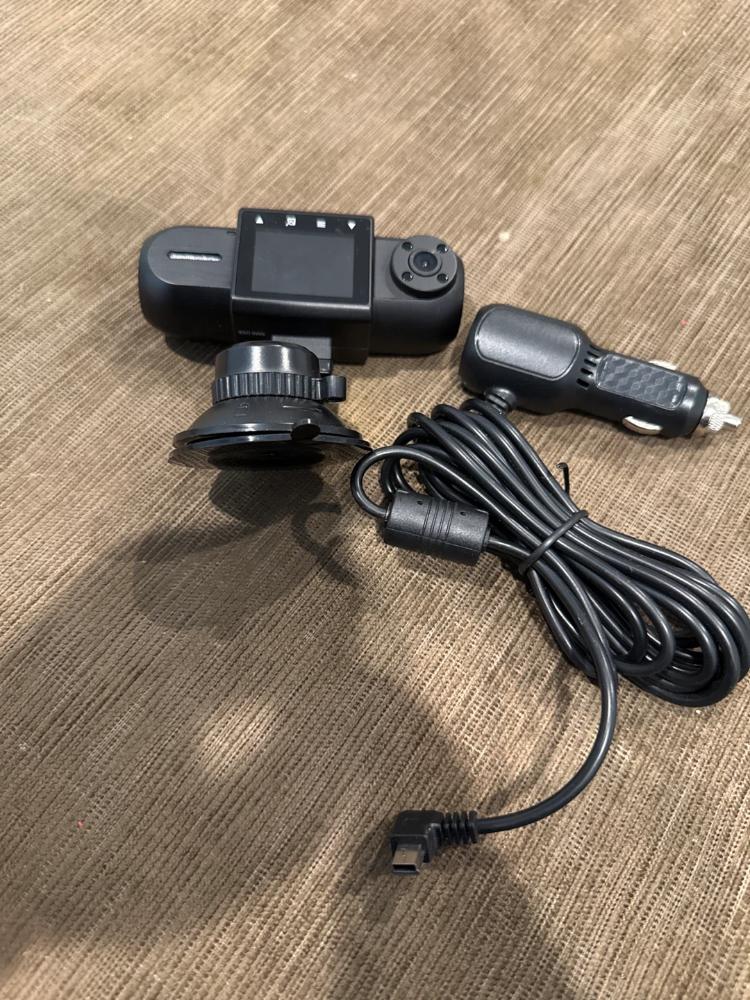 Dash Cam with Car Charger - photo 2