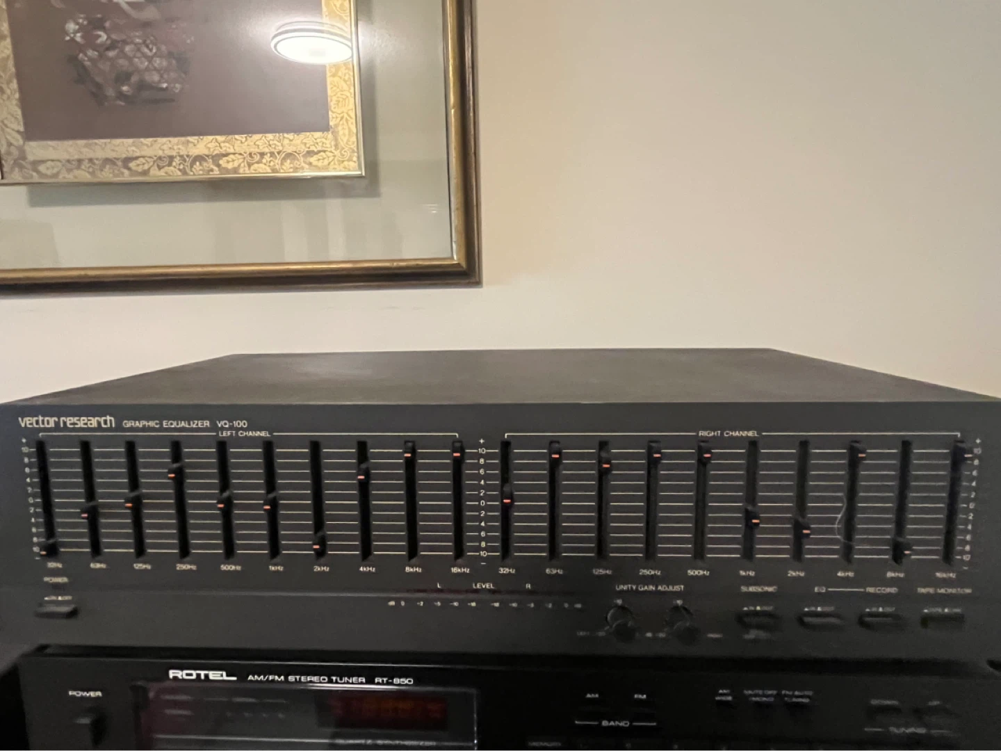 Vector Research VQ-100 Graphic Equalizer