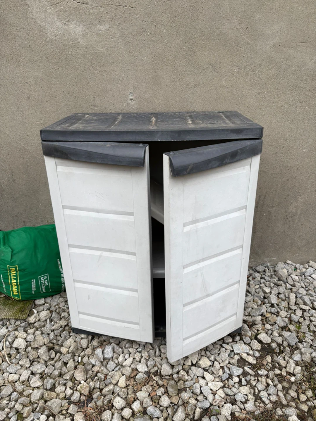 Plastic Storage Cabinet