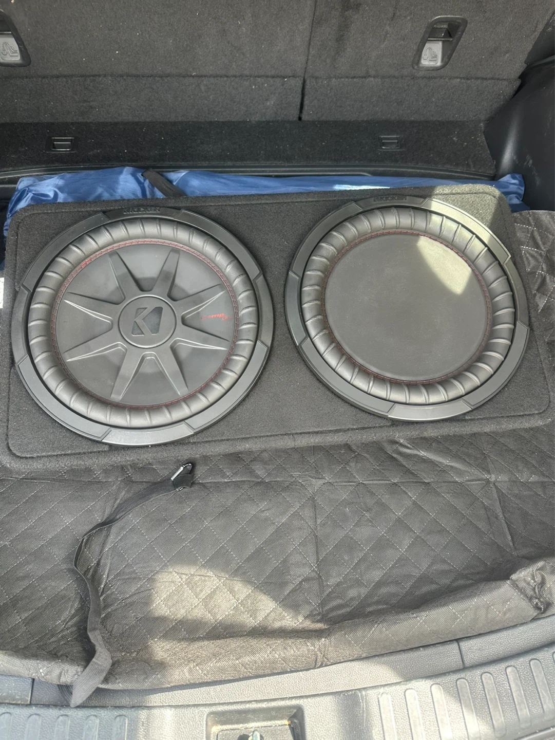 Kicker Comp VT Dual 12" Subwoofer Enclosure