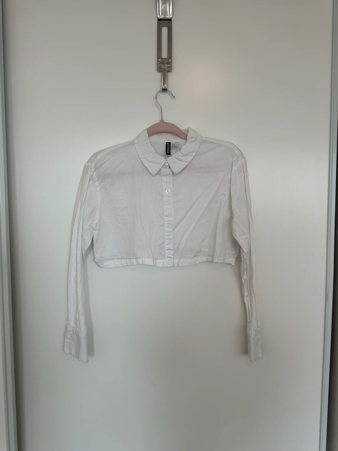 DIVIDED by H&M White Cropped Long Sleeve Shirt