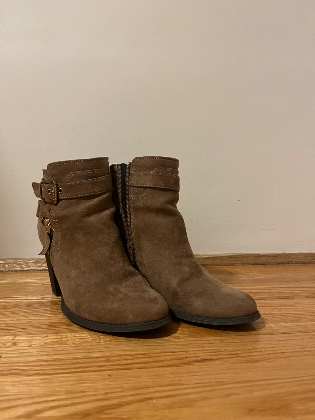 Guess Women's Boots