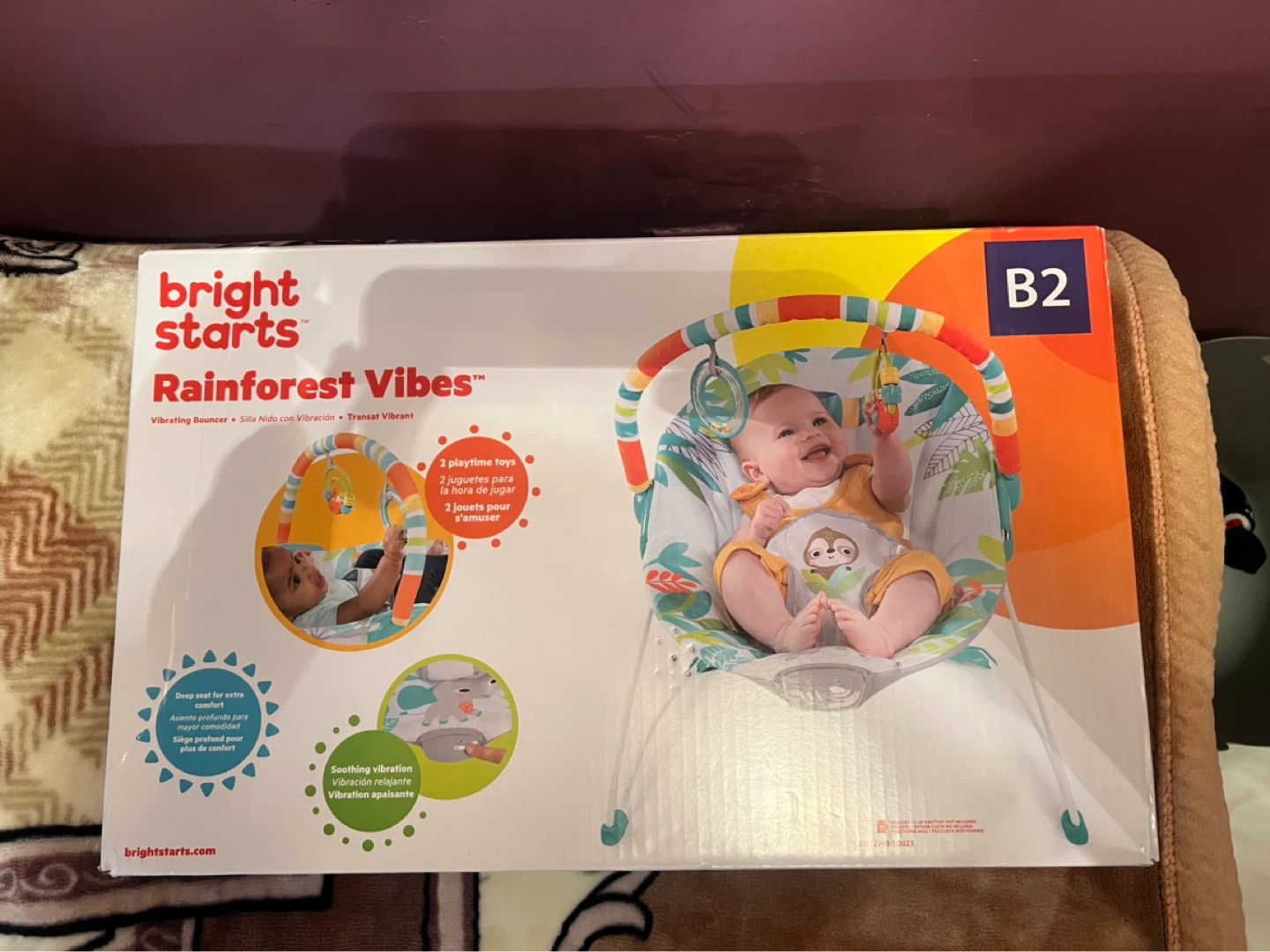 Bright Starts "Rainforest Vibes" Vibrating Bouncer