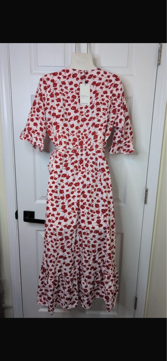 NEW Nantersan White Floral Chiffon Wrap Midi Dress – Size M 🌸 - photo 5