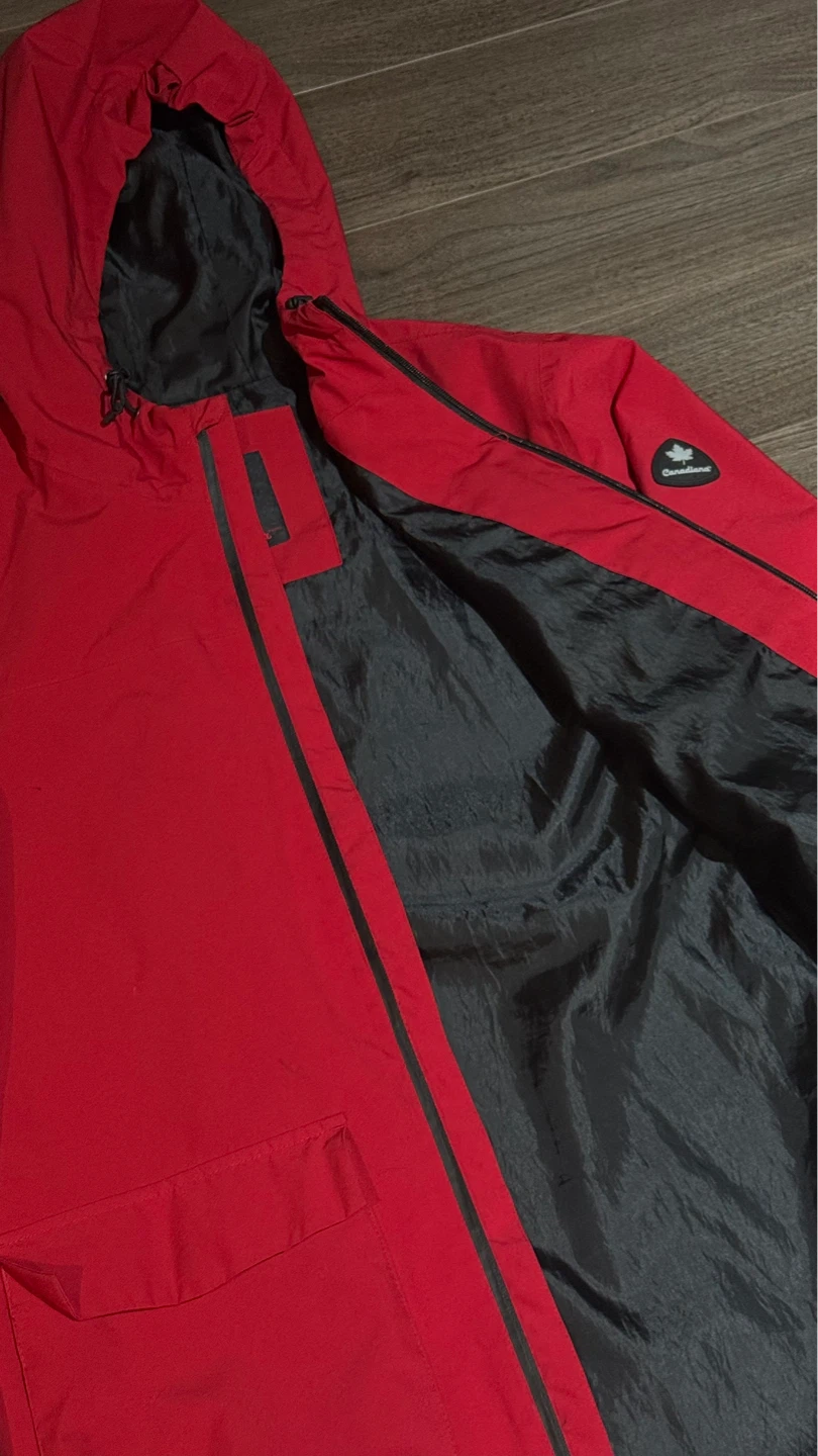 Small Canadiana Red Hooded Windbreaker Jacket - photo 4