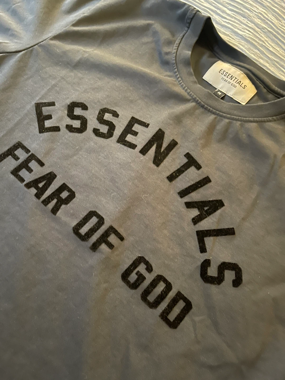 Essentials T-Shirt Size M - photo 2