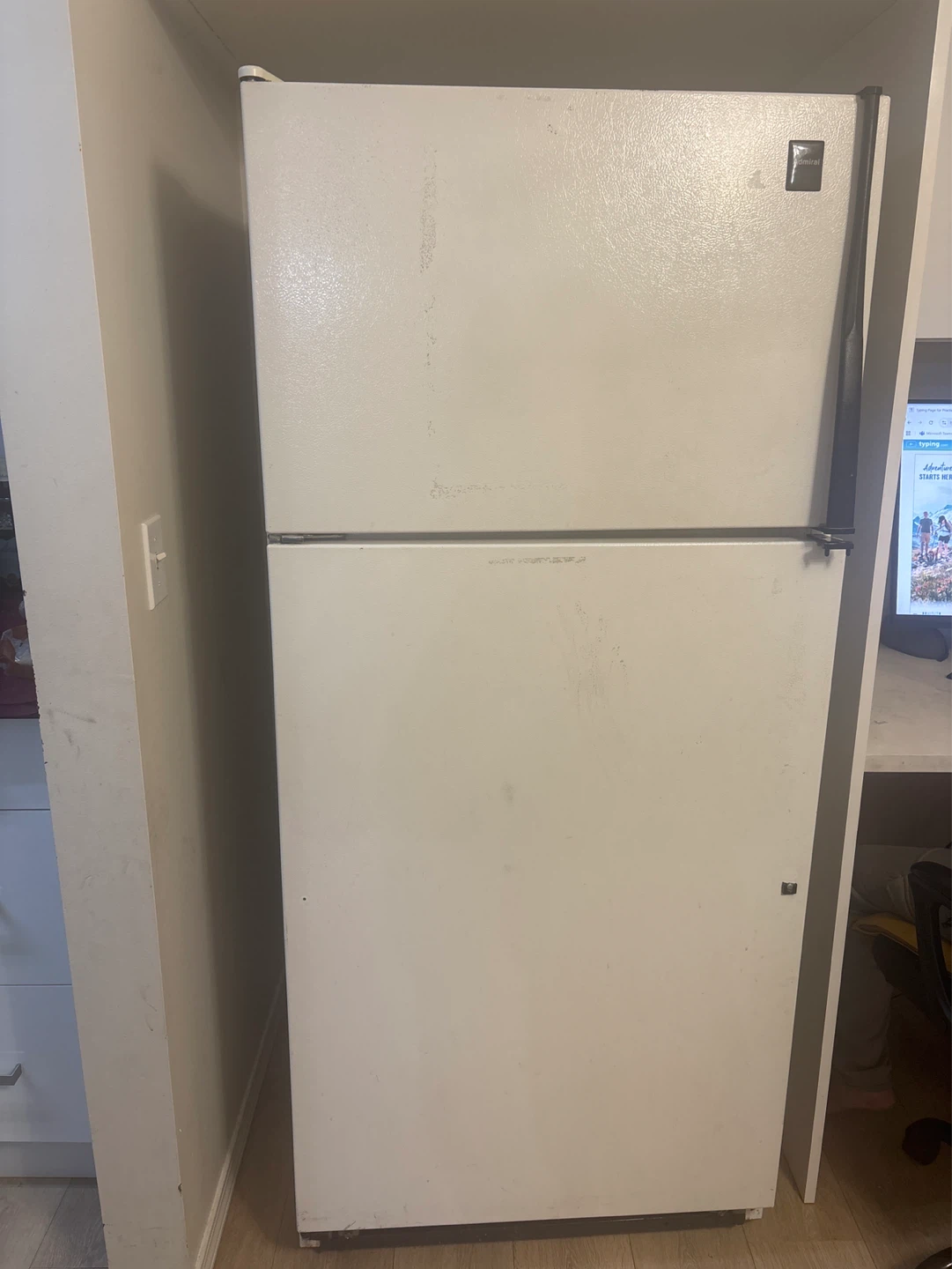 Admiral Top Freezer Refrigerator