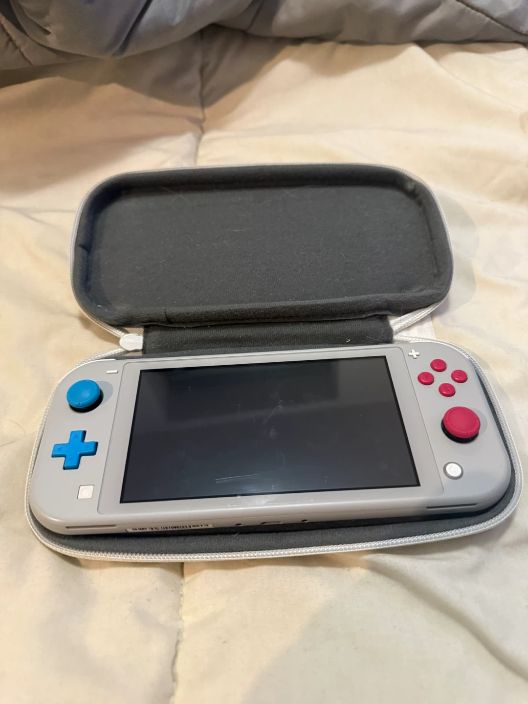 Nintendo Switch Lite Zacian & Zamazenta Edition - photo 4