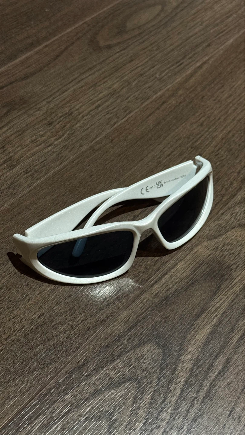Y2K Sunglasses with Case