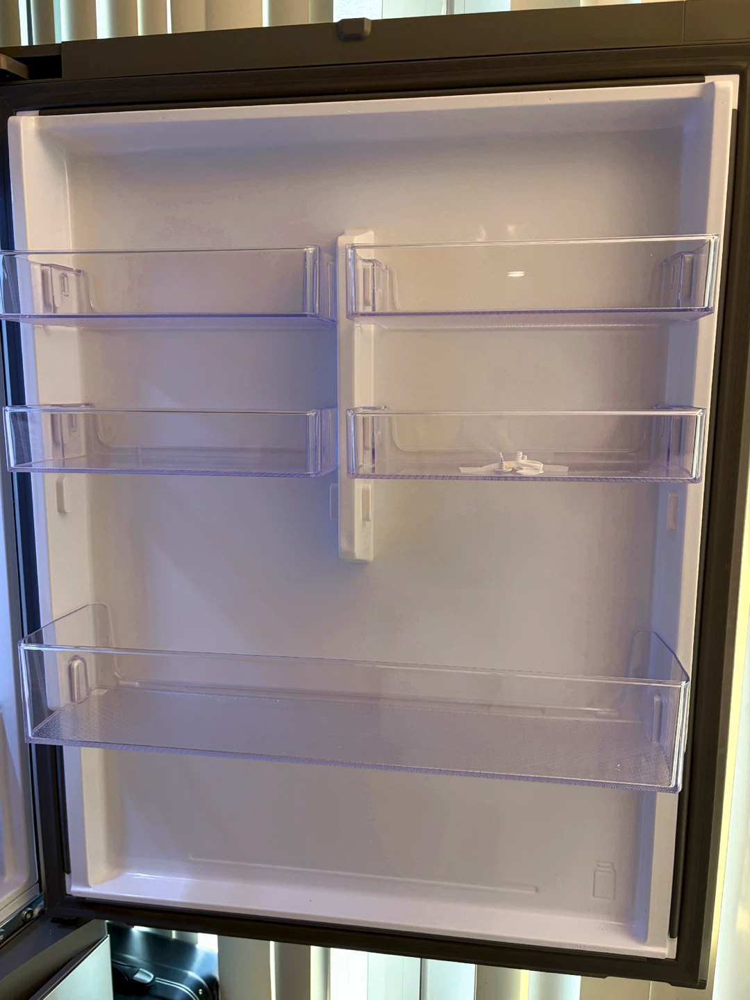Almost new original $1250 Samsung fridge - photo 2