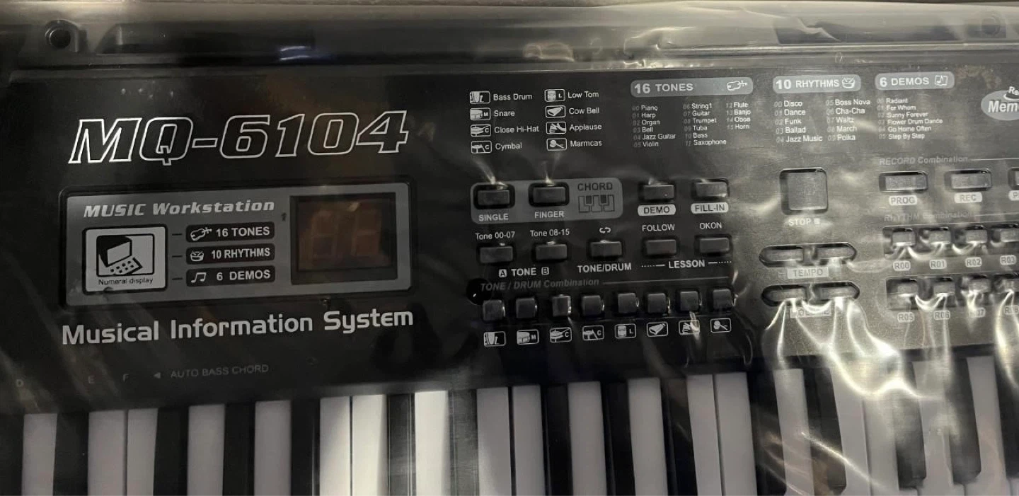 MQ-6104 Electronic Keyboard with Microphone - photo 4