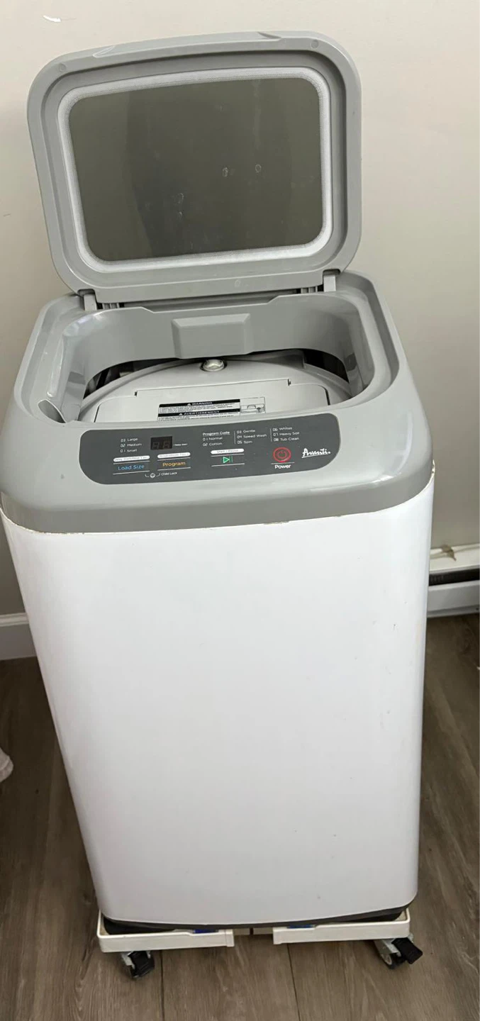 Avanti Portable Washing Machine + Portable movable base
