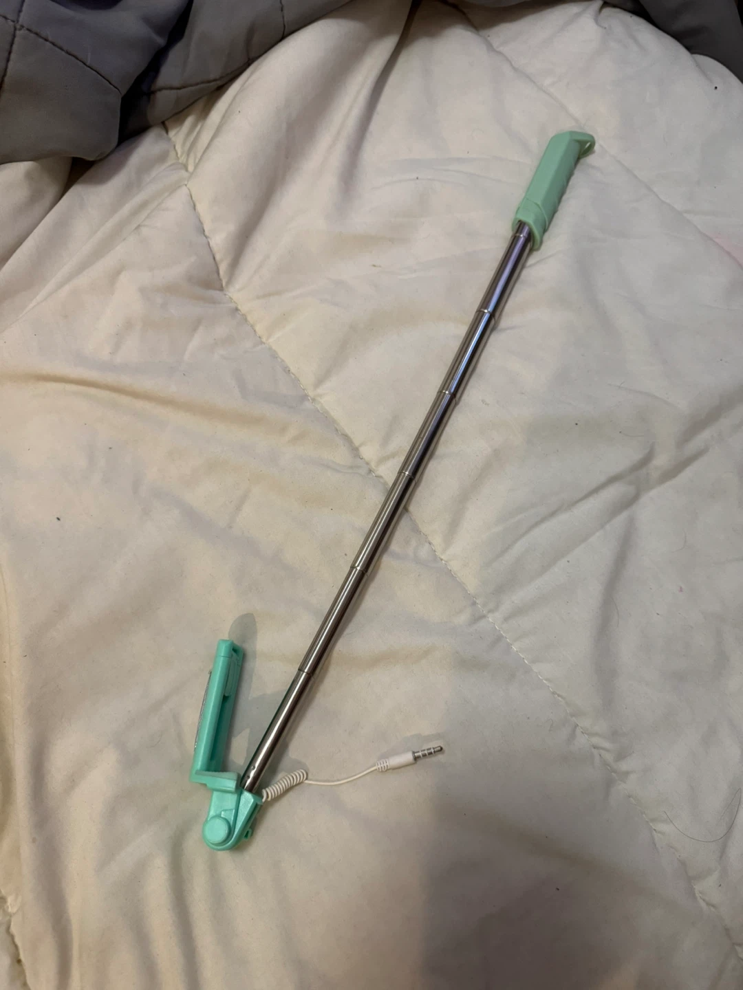 MINISO Selfie Stick - photo 2