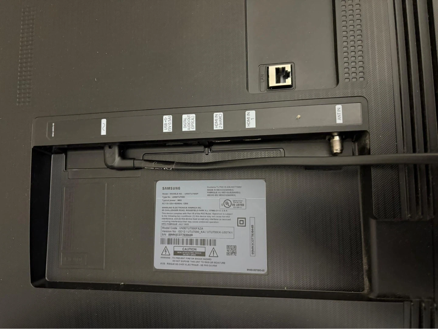 Samsung 50" UN50TU7000 4K UHD Smart TV - photo 2