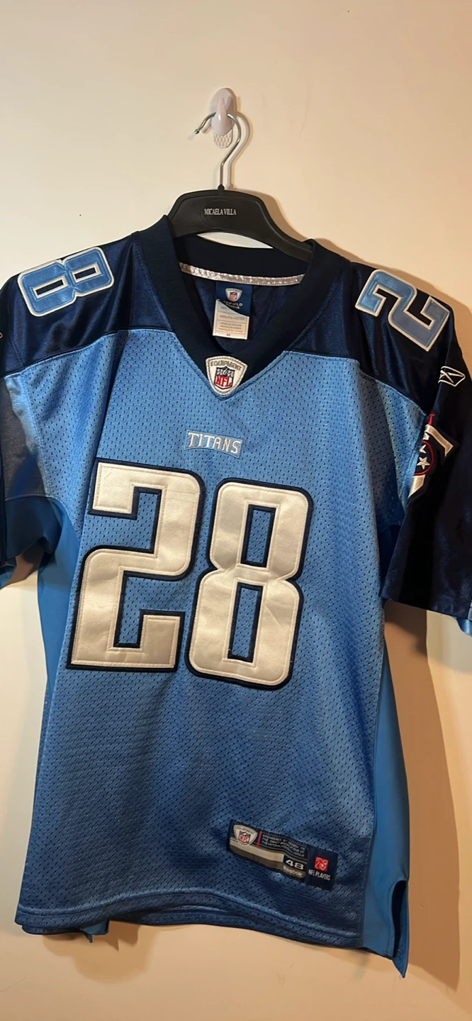 Reebok Tennessee Titans Johnson #28 Football Jersey Size 48