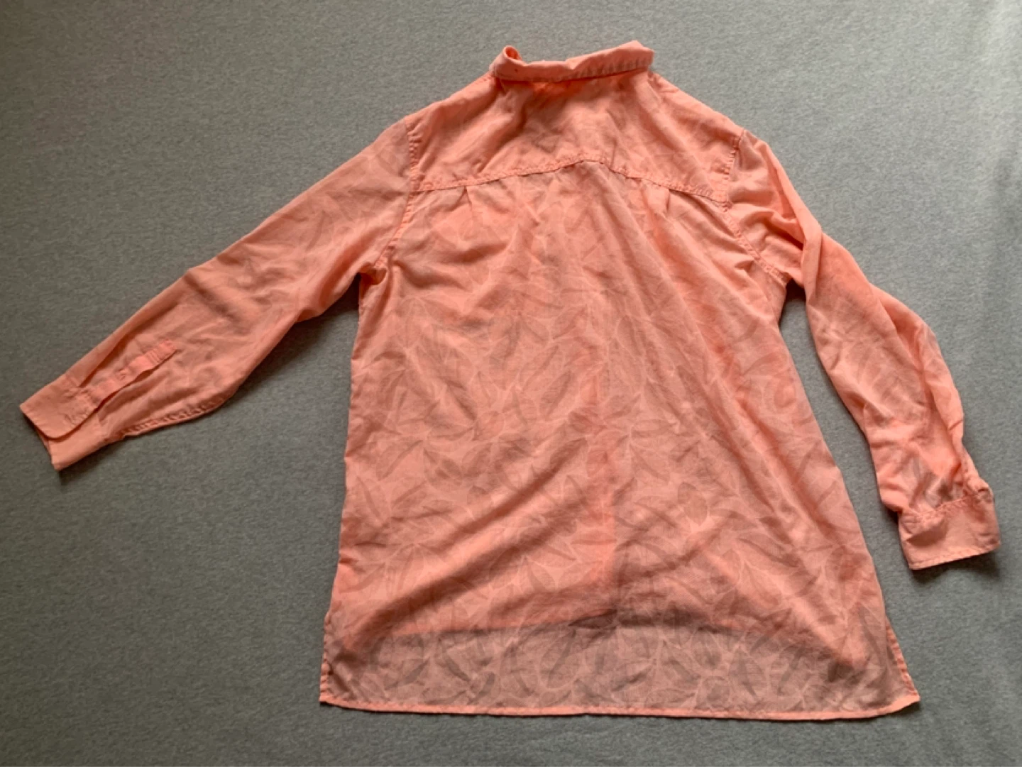 Ladies Peach Coloured Leaf Print Button-Up Shirt - Size XL - photo 2