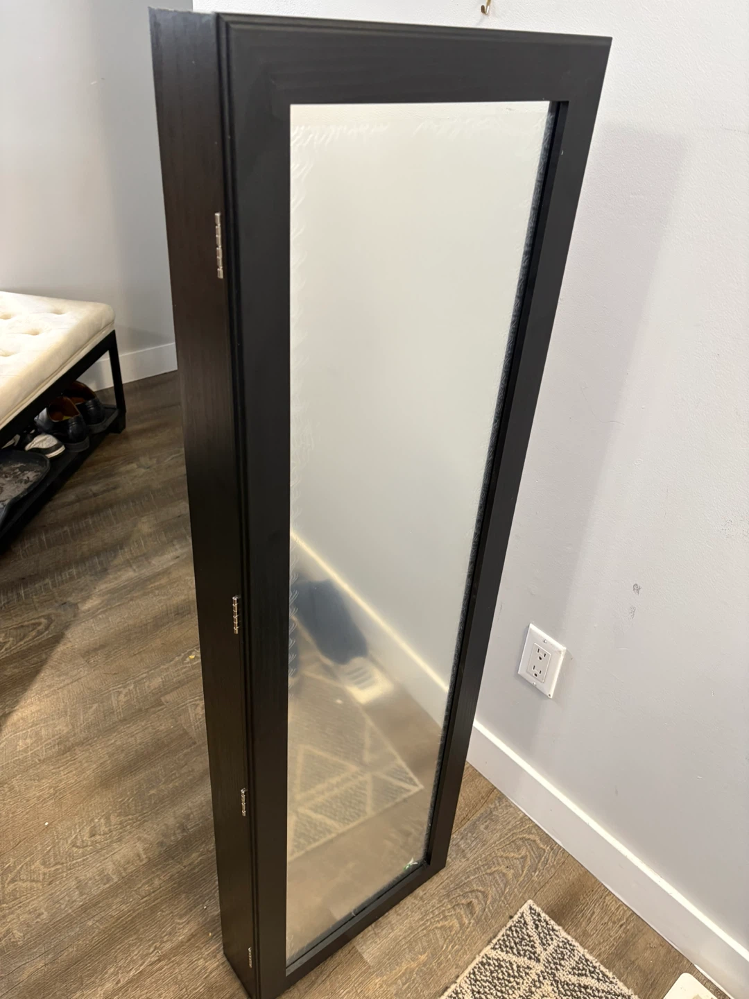 Brand New Mirror Jewelry Cabinet - photo 2