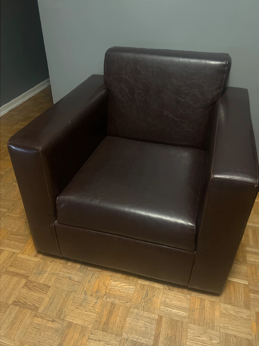 2 Brown Faux Leather Accent Chair