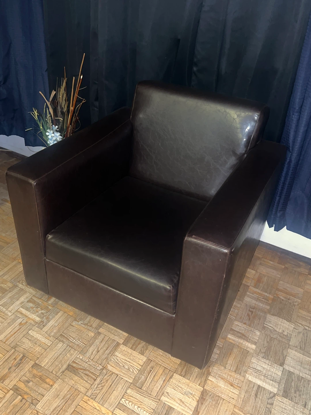 2 Brown Faux Leather Accent Chair - photo 3