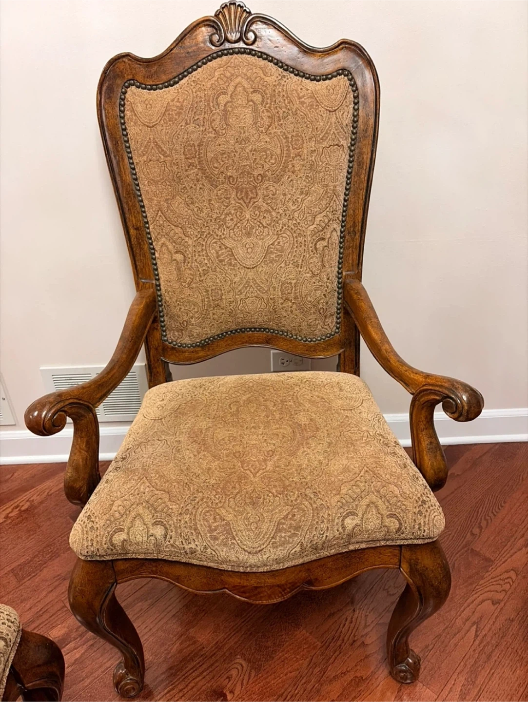 Set of 8 Ornate Wood Dining Chairs
