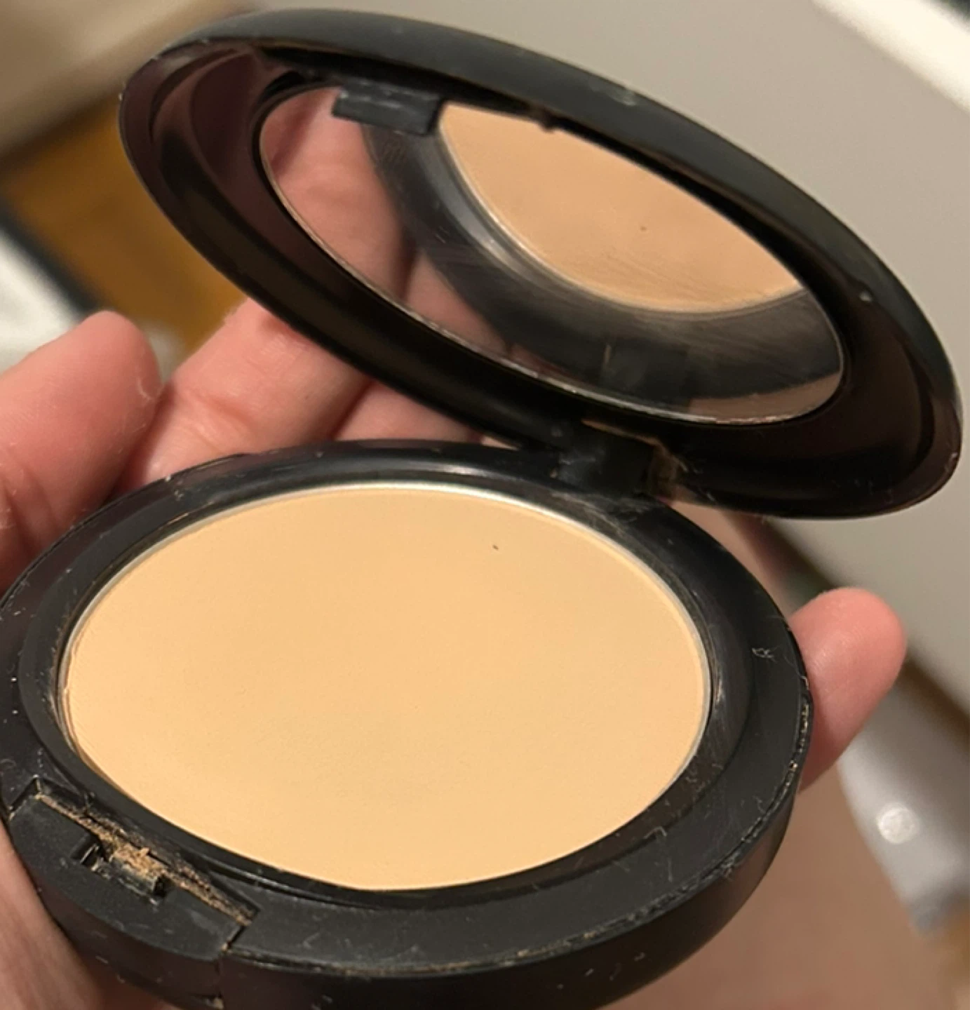 MAC Studio Fix Powder Plus Foundation - photo 3