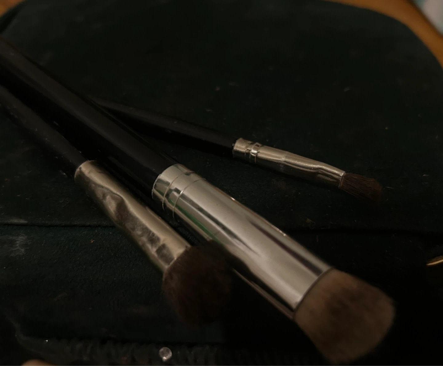 Set of 3 Makeup Brushes - photo 2