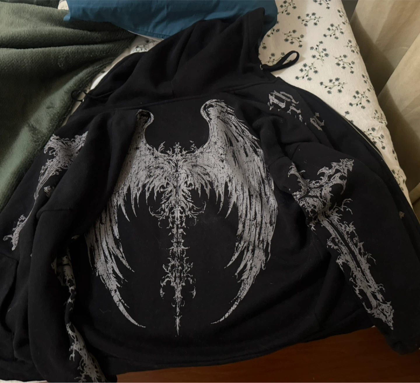 Alt black hoodie with graphics