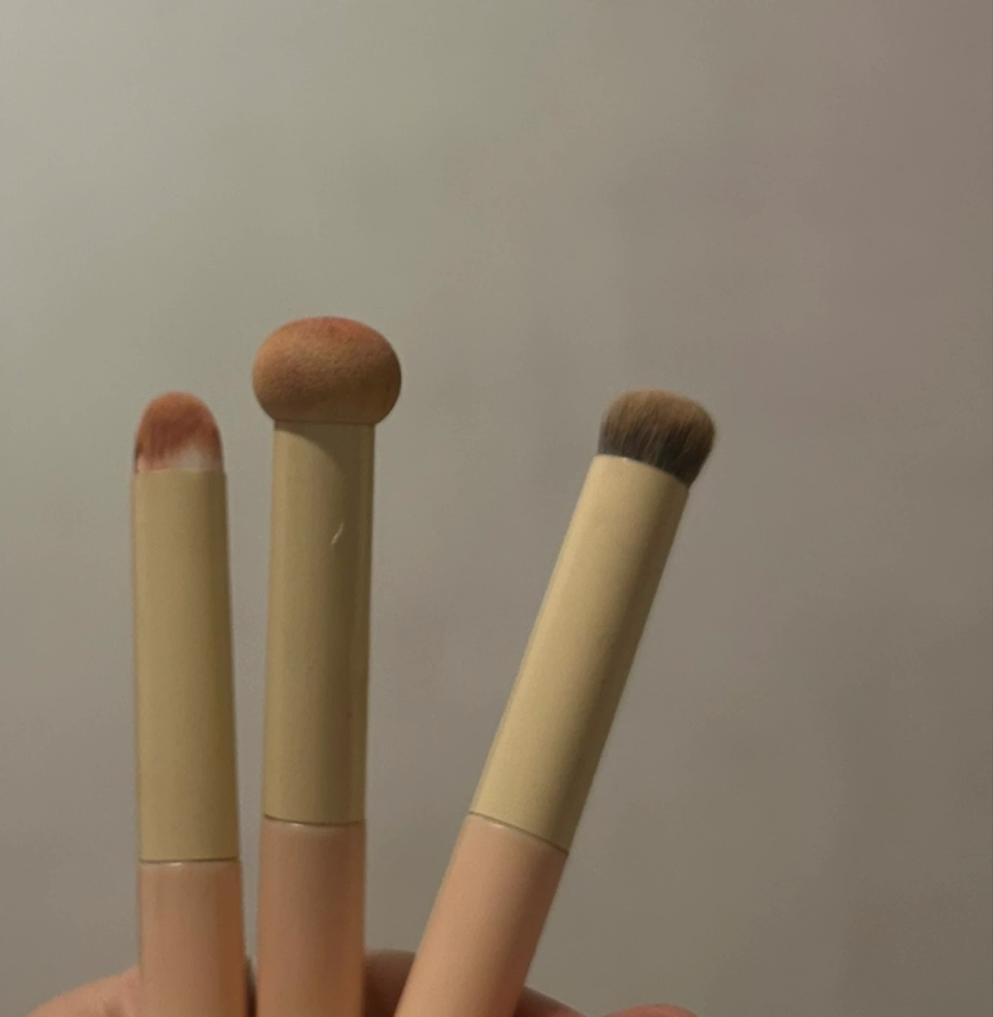 Set of 3 Makeup Brushes - photo 3