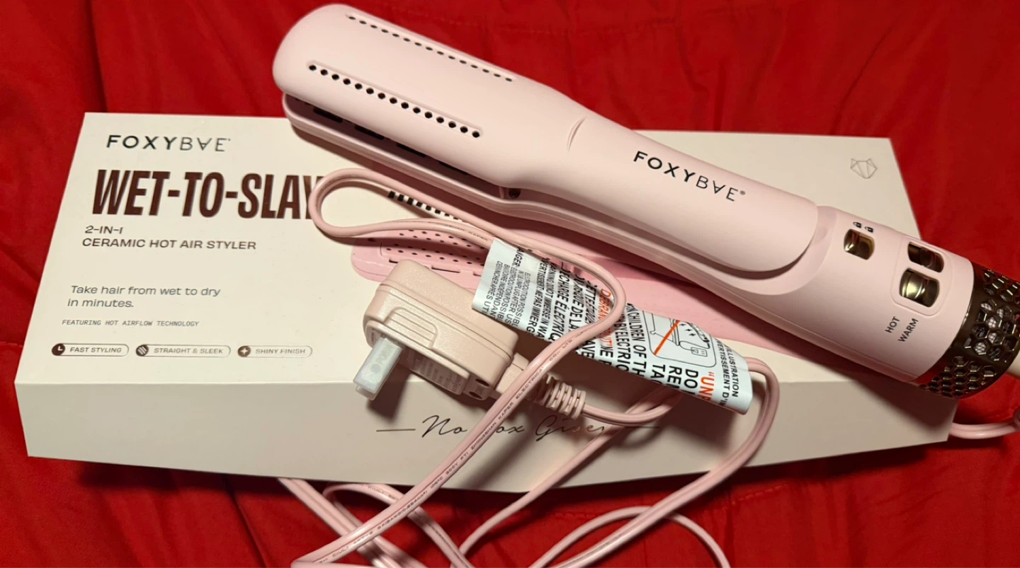 FoxyBae Wet-to-Slay 2-in-1 Ceramic Hot Air Styler - photo 2