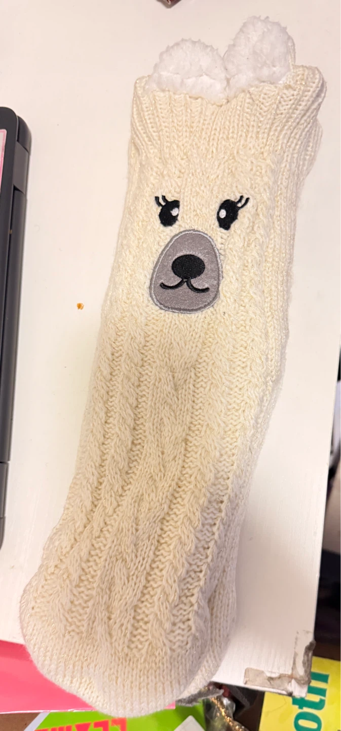 Cream Cable Knit Bear Face Slipper Socks