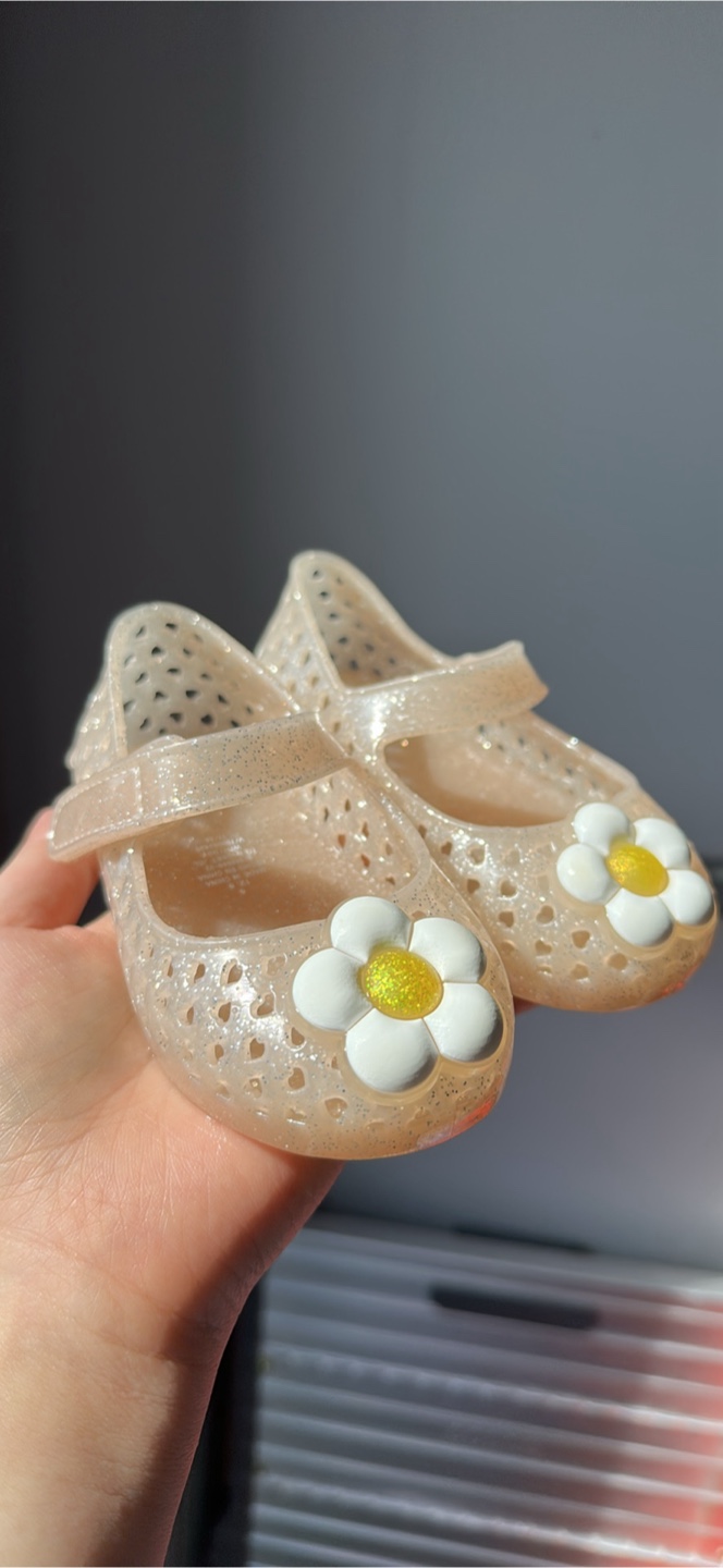 Gold Daisy size 5 Toddler Jelly Sandals