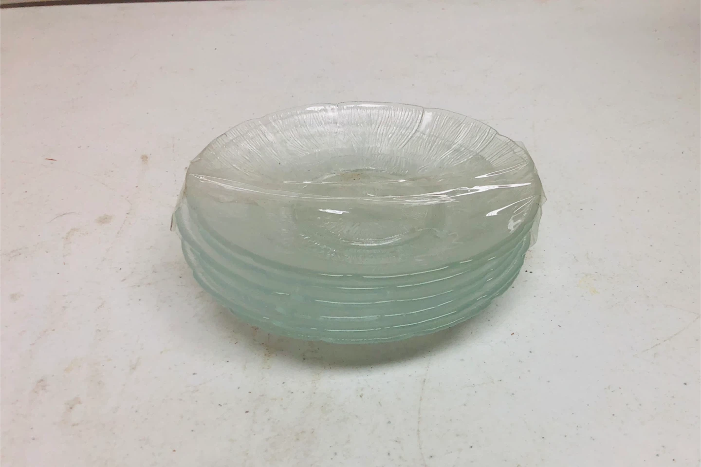 Set of 6 Clear Glass Saucers - photo 2