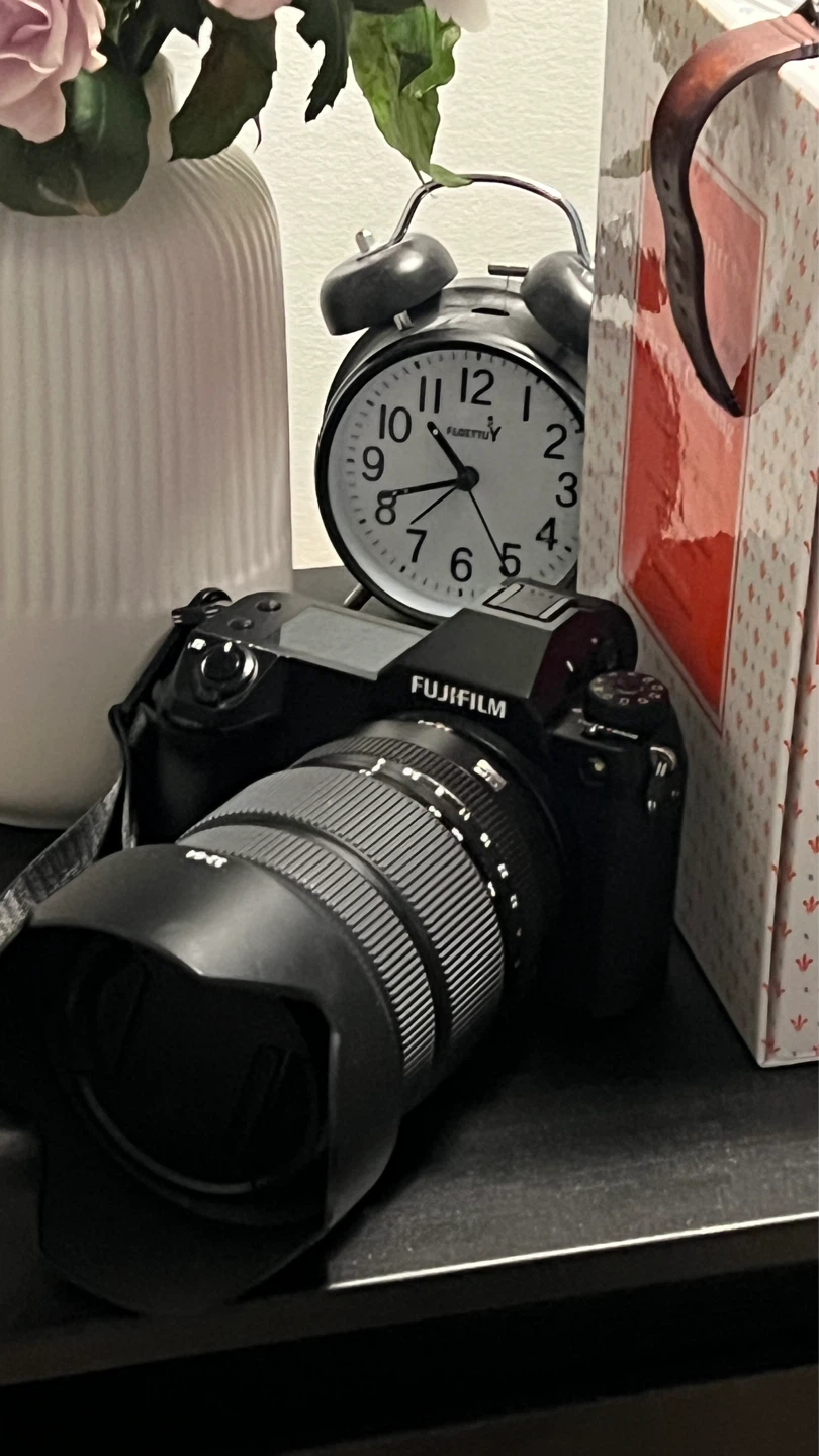 Fujifilm GFX 50S Medium Format Camera with GF 32-64mm Lens