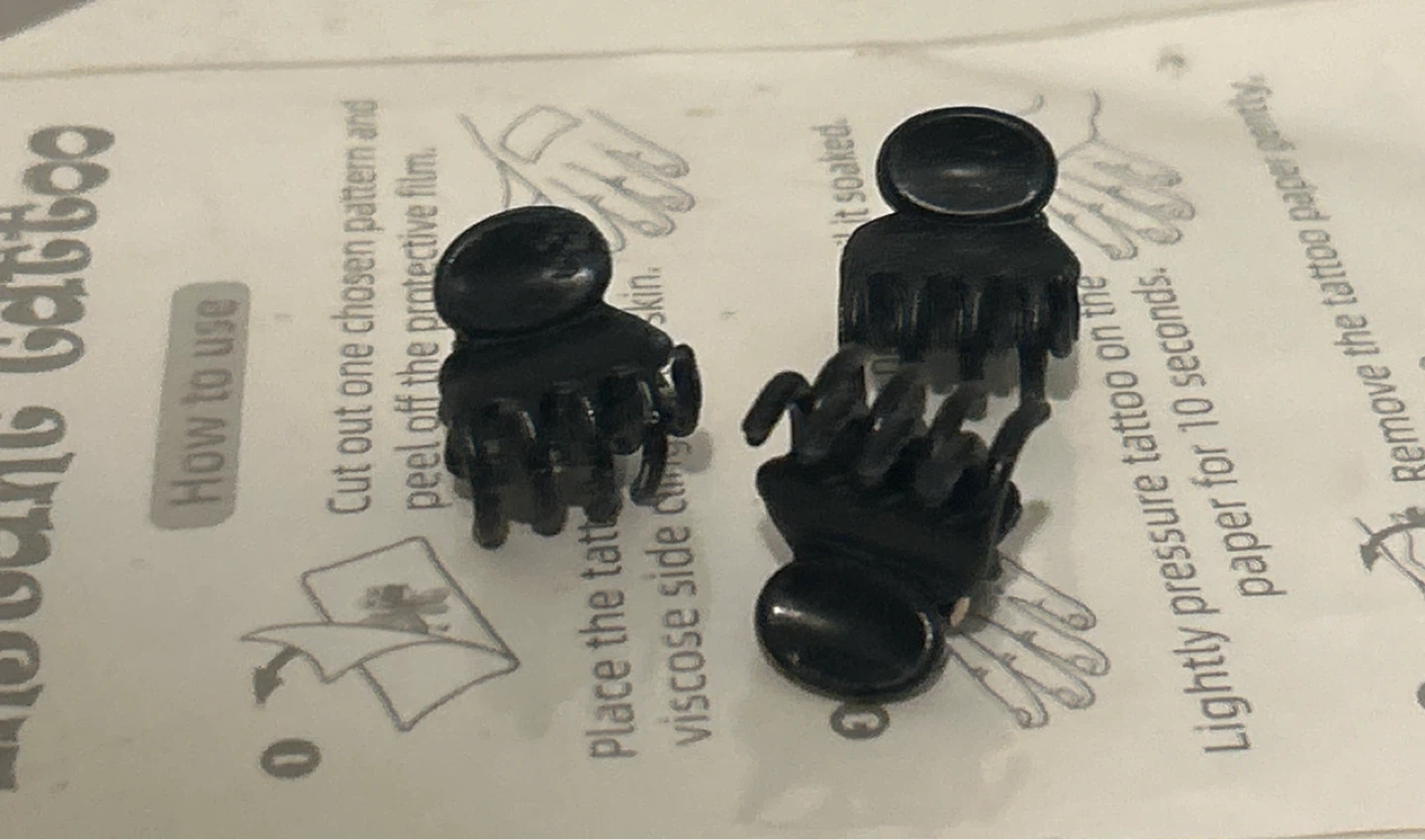 Black Mini Claw Clips (2 Count)