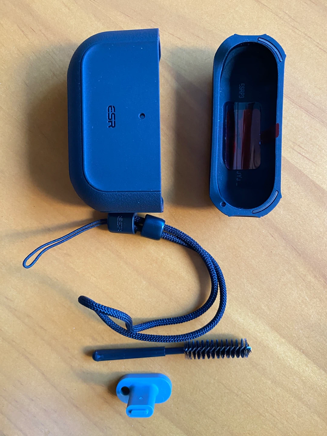 ESR airpods pro 3 case - photo 4