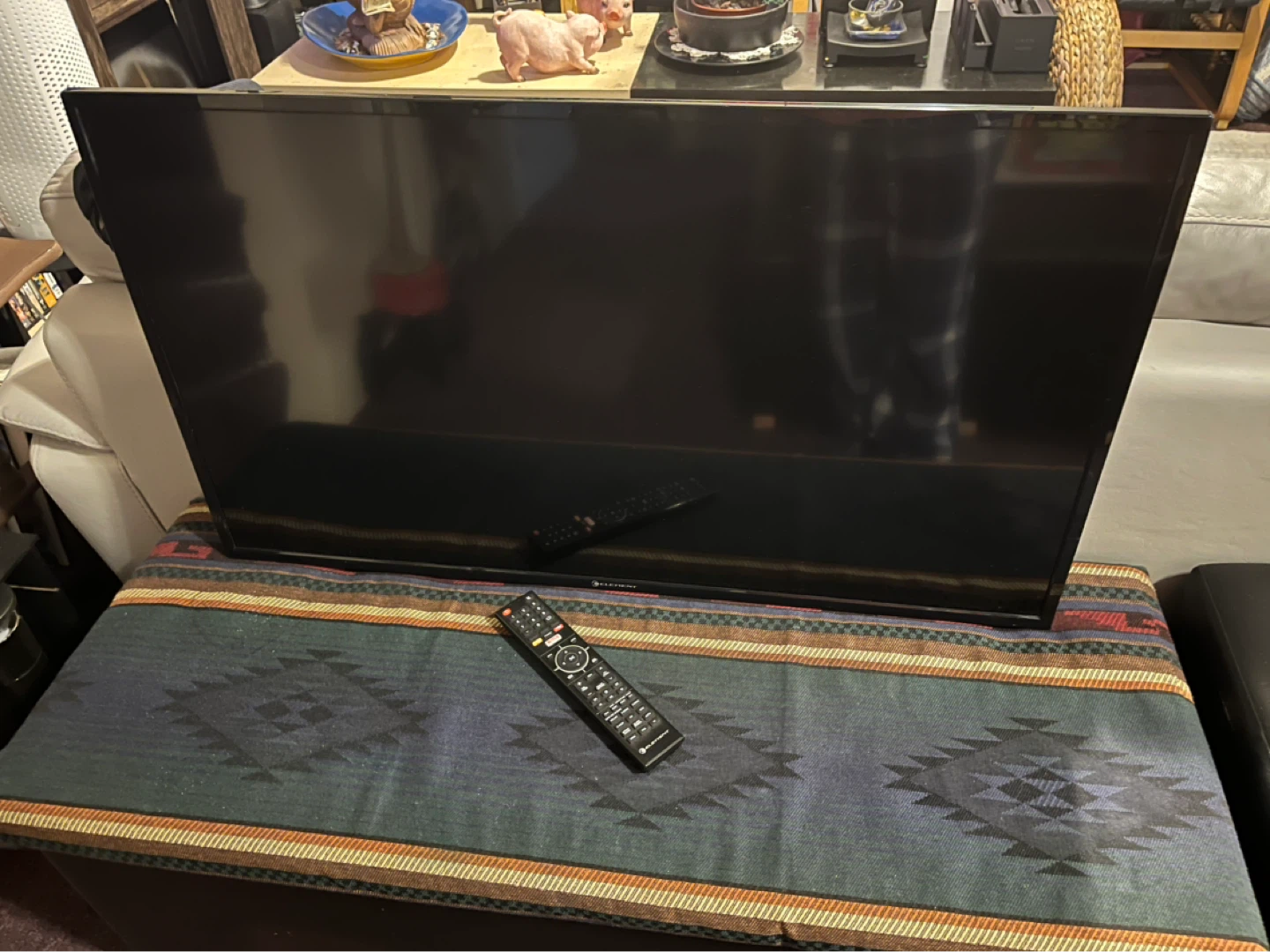 40” Element Smart Tv
