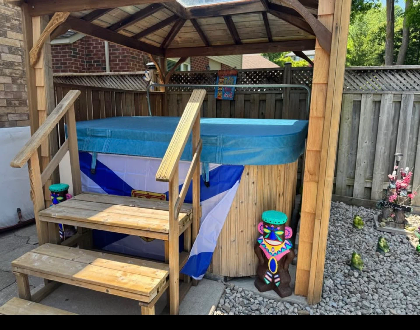 Ultimate Hot Tub Cover - 5" to 3" Tapered, 1.5 lb Foam