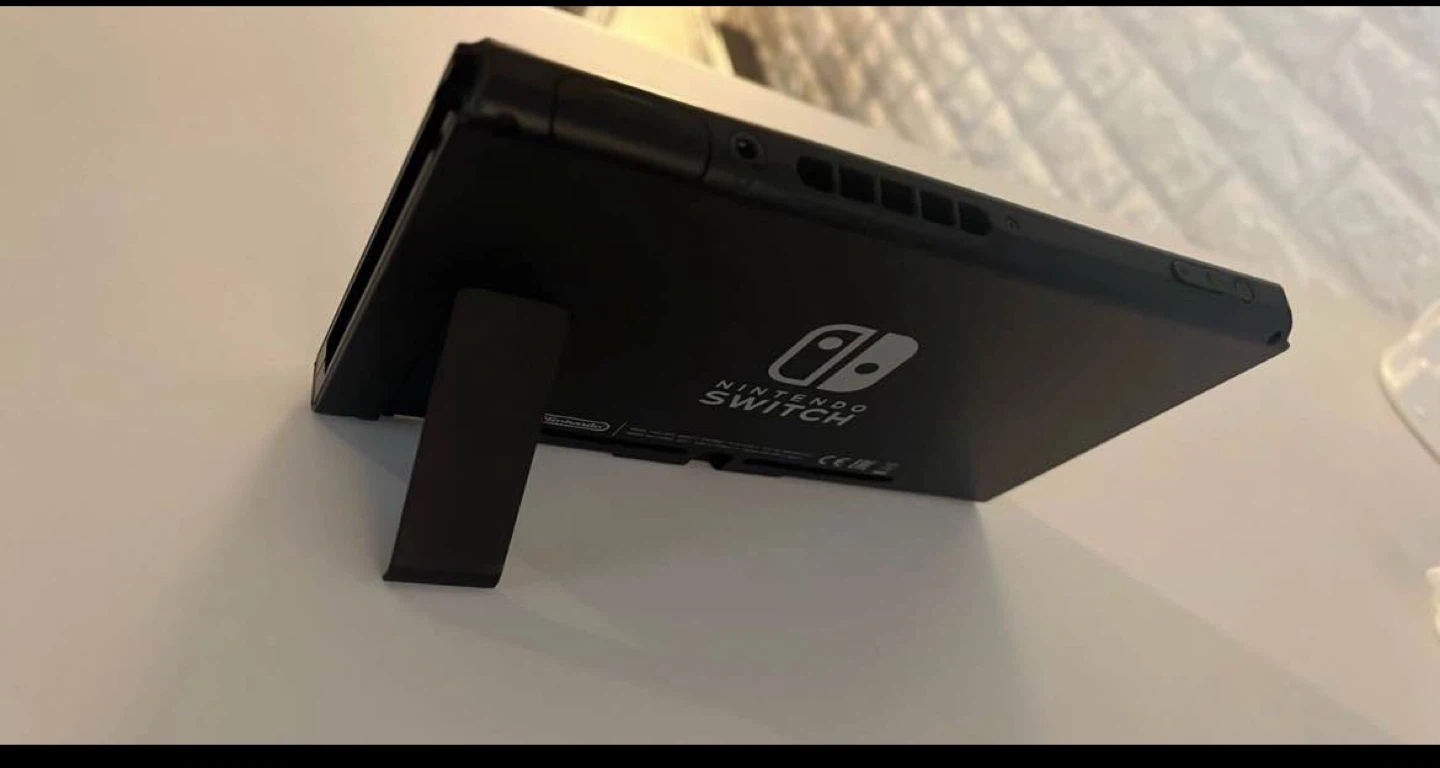 Unpatched Nintendo Switch V1 Perfect Condition - photo 4