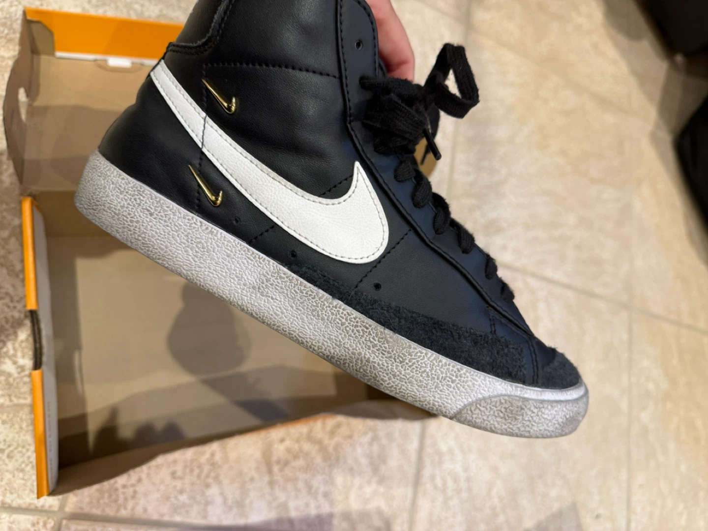 Nike Blazer Mid '77 SE Women's Shoes - photo 2