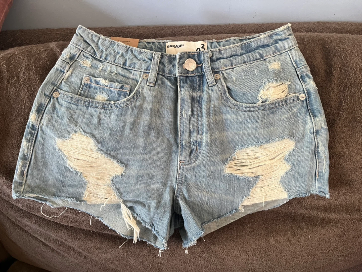 BNWT Garage Size 3 Jean Shorts