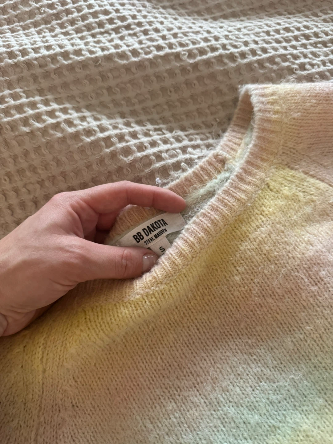 Pastel Steve Madden Sweater - photo 3