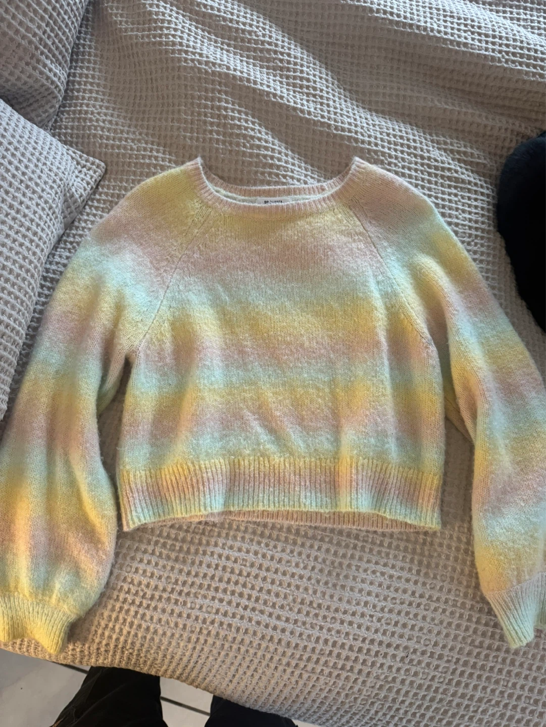 Pastel Steve Madden Sweater - photo 2