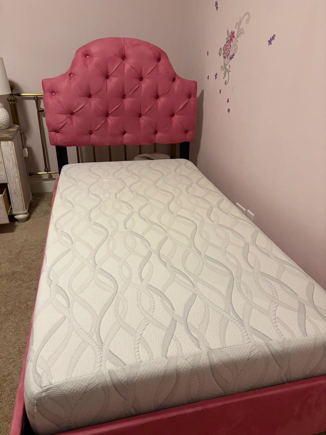 Pink Tufted Twin Bed Frame with Mattress - photo 3