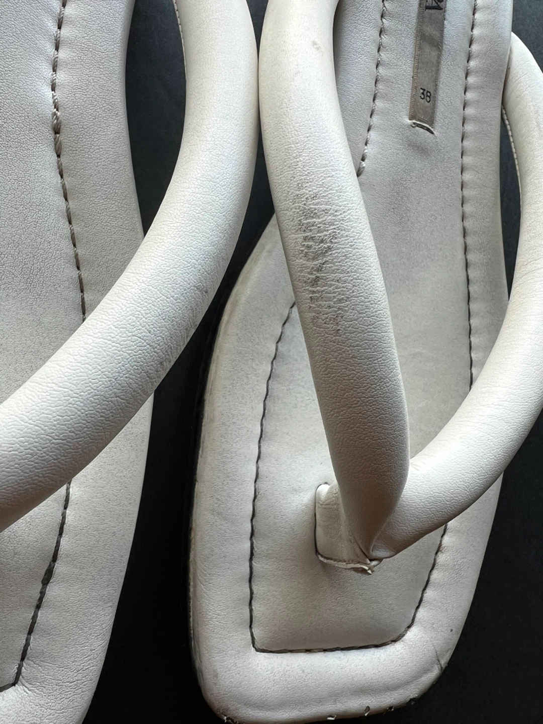 ZARA White Thong Sandals Size 38 - photo 3
