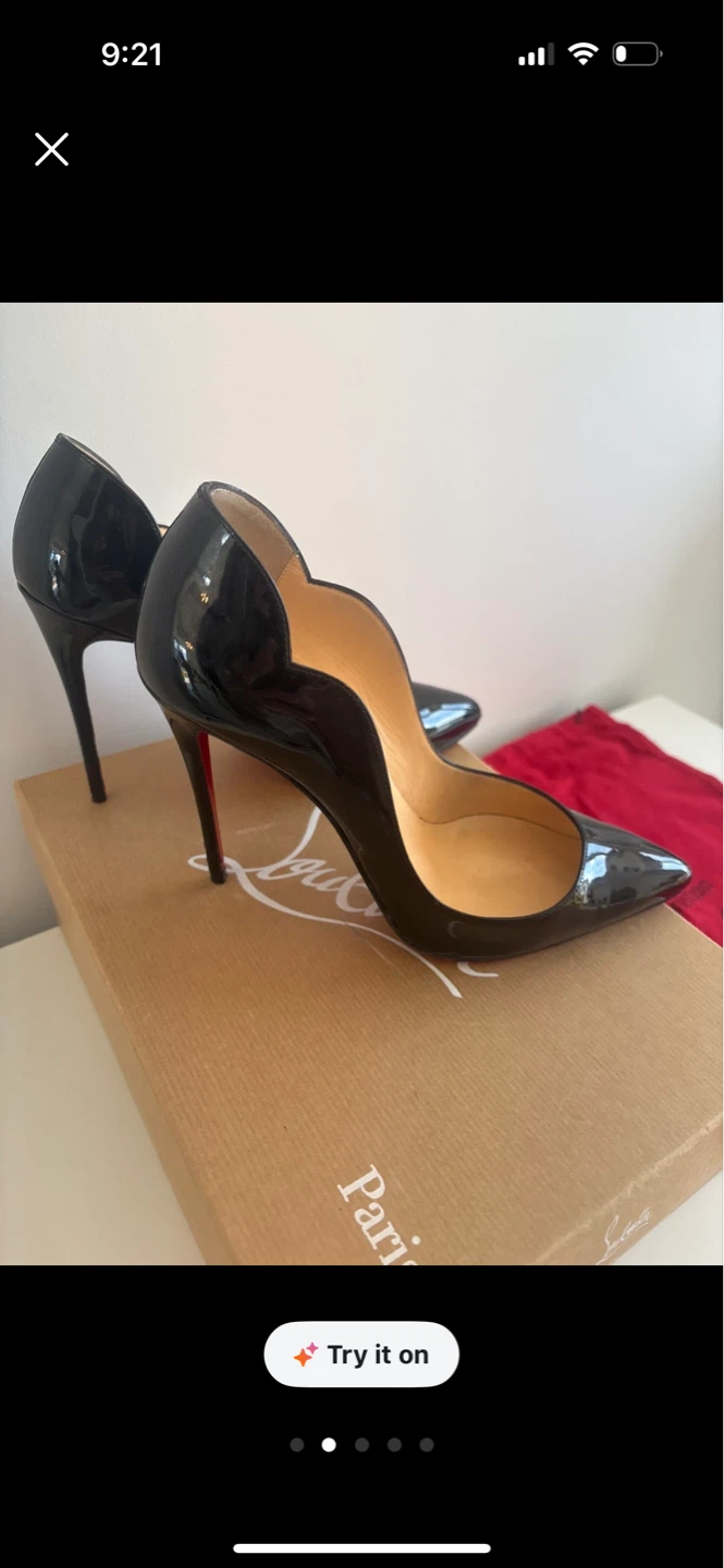 Christian Louboutin Hot Chick 100 Black Patent Pumps Size 37